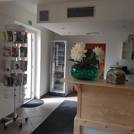 Element Residence ليبنو ناد فلتافو