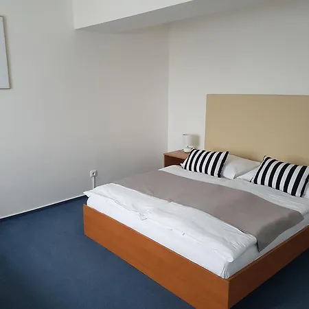 Element Residence شقة *